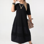 Zwiewna sukienka trapezowa PLUS SIZE czarna 44-52