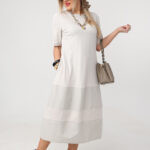 Zwiewna sukienka trapezowa PLUS SIZE kremowa 44-50 (1)