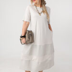 Zwiewna sukienka trapezowa PLUS SIZE kremowa 44-50 (6)