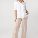 biala-elegancka-bluzka-plus-size-z-wiazaniem-na-dekolcie (3)