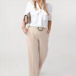 biala-elegancka-bluzka-plus-size-z-wiazaniem-na-dekolcie (6)