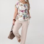 bluzka-z-gumka-na-dole-plus-size-w-kwiatki-khaki (6)