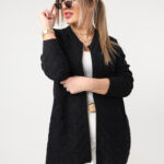 Sweter dla puszystych dzianinowy elegancki