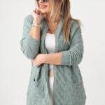 damski-sweter-rozpinany-plus-size-mietowy (5)