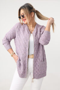 Sweter dla puszystych dzianinowy elegancki