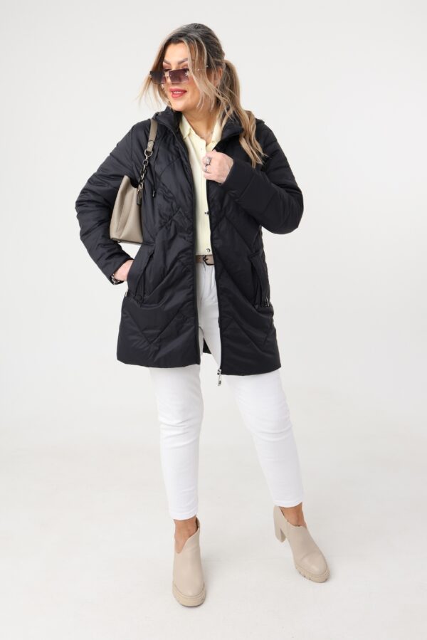Kurtka damska plus size pikowana na sezon przejściowy