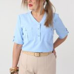 elegancka-bluzka-plus-size-z-krotkim-rekawem-blekitna (3)