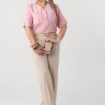 elegancka-bluzka-plus-size-z-krotkim-rekawem-rozowa (6)