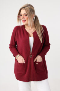 Sweter dla puszystych dzianinowy elegancki