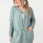 Sweter dla puszystych dzianinowy elegancki