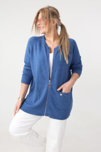 Sweter dla puszystych dzianinowy elegancki