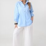 niebieska-koszula-damska-duze-rozmiary-z-ozdobnymi-guzikami (1)