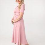 rozkloszowana-sukienka-kopertowa-plus-size-rozowa (6)