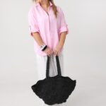 rozowa-koszula-damska-duze-rozmiary-z-ozdobnymi-guzikami (1)