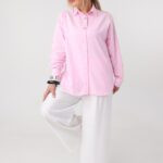 rozowa-koszula-damska-duze-rozmiary-z-ozdobnymi-guzikami (4)