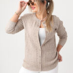 Sweter dla puszystych dzianinowy elegancki