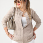 sweterek-plus-size-z-warkoczowym-splotem-bezowy (5)