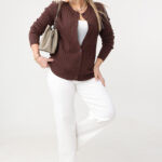 sweterek-plus-size-z-warkoczowym-splotem-brazowy (6)