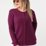 sweterek-plus-size-z-warkoczowym-splotem-fioletowy (2)