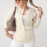 Sweter dla puszystych dzianinowy elegancki