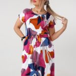 wzorzysta-sukienka-plus-size-z-wiazaniem-w-pasie-amarant (3)