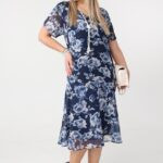 zwiewna-sukienka-plus-size-szyfonowa-w-kwiaty (1)