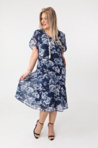 Lekka sukienka plus size szyfonowa