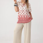 Bluzka-letnia-plus-size-w-orientalne-wzory-czerwono-kremowa-44-50 (6)