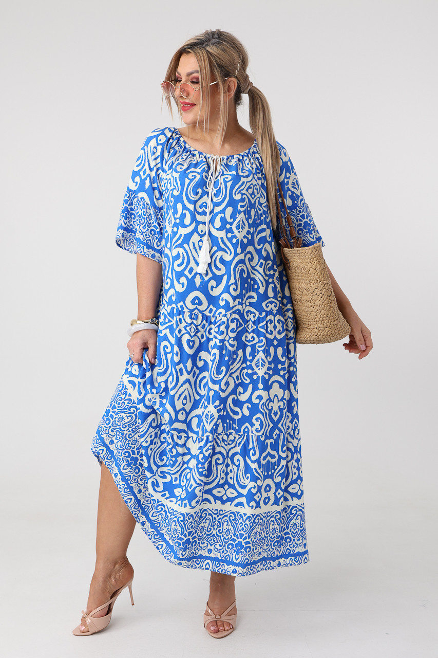 Boho sukienka letnia maxi plus size niebiesko-biała 44-50