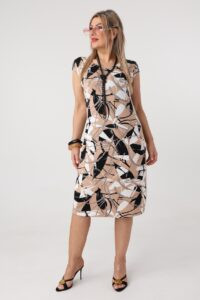 Prosta sukienka letnia midi plus size w abstrakcyjne wzory 44-52