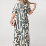 Zwiewna-sukienka-rozkloszowana-PLUS-SIZE-zielona-44-52 (1)