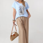 bluzka-damska-plus-size-z-nadrukiem-i-cyrkoniami-niebieska (1)