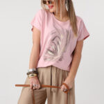 bluzka-damska-plus-size-z-nadrukiem-i-cyrkoniami-rozowa (5)