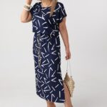 elastyczna-sukienka-dzianinowa-plus-size-granatowo-biala (6)