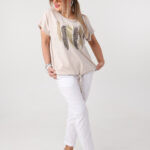 luzna-bluzka-damska-plus-size-z-nadrukiem-bezowa (1)