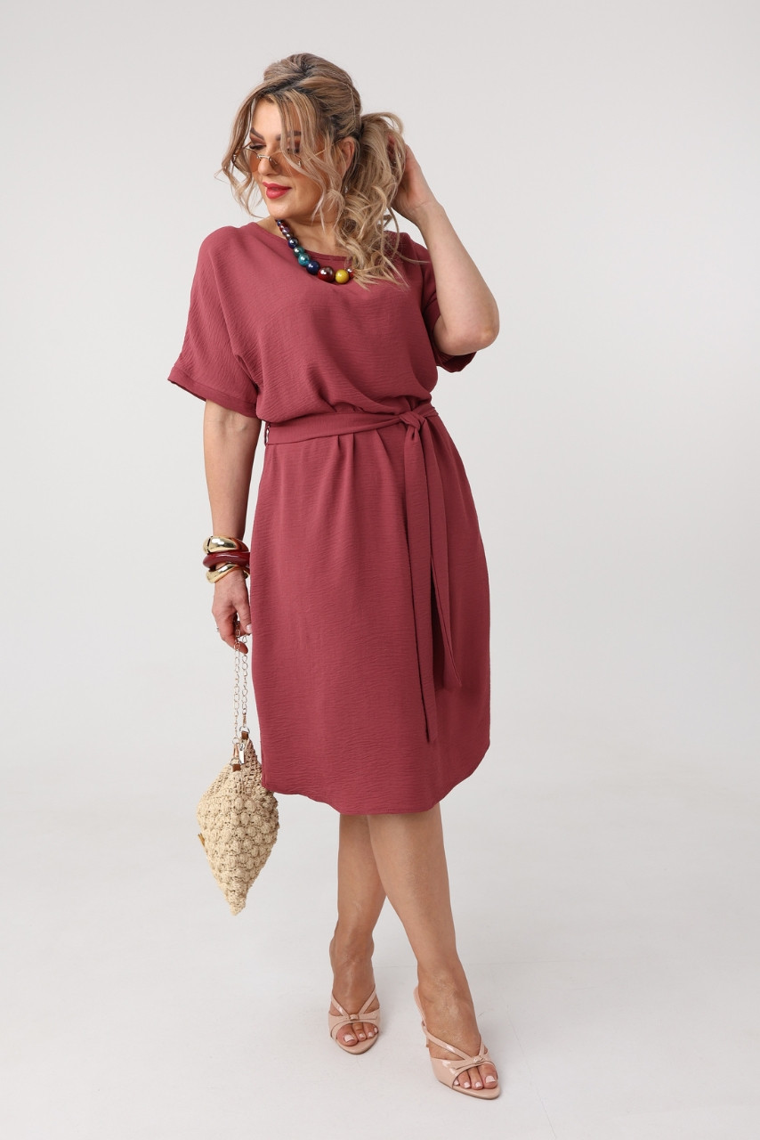 Luźna sukienka wiązana w talii bordowa