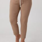 spodnie-materialowe-plus-size-7-8-brazowe (2)