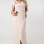 sukienka-maxi-plus-size-z-falbana-bezowa (6)