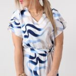 sukienka-rozkloszowana-plus-size-z-rozcieciem-niebieska (1)