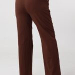 szerokie-cienkie-spodnie-na-gumce-plus-size-brazowe (1)