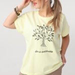 t-shirt-damski-plus-size-z-nadrukiem-zolty (1)