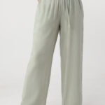 Cienkie-spodnie-damskie-plus-size-na-lato-zielone (2)