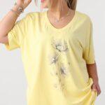 bawelniana-bluzka-z-dekoltem-v-plus-size-z-kwiatem-zolta (4)