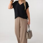 bluzka-pod-marynarke-plus-size-czarna (6)