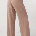 cienkie-spodnie-damskie-plus-size-na-lato-brazowe-44-52 (5)