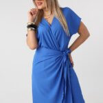 zwiewna-sukienka-plus-size-kopertowa-chabrowa (3)