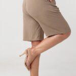 bermudy-damskie-plus-size-brazowe (4)