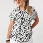 bluzka-z-dekoltem-plus-size-wzorzysta-czarna (3)