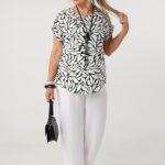 bluzka-z-dekoltem-plus-size-wzorzysta-czarna (4)