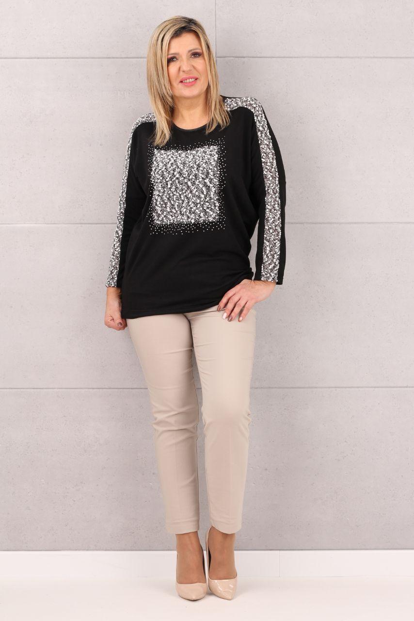 Bluzka ze zdobieniem plus size czarna